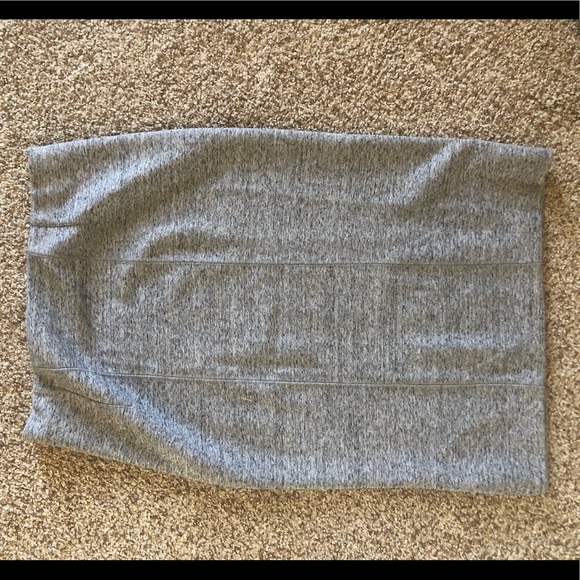 High waisted grey midi skirt L (12/14) STRETCHY - Picture 2 of 3